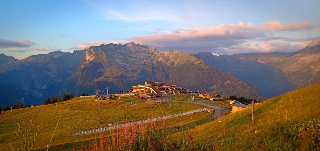 Appartement Au Pied Des Pistes Samoëns Εξωτερικό φωτογραφία